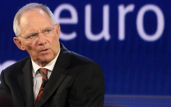 SZ: Ο Σόιμπλε με το Grexit θα είχε τινάξει στον αέρα την Ε.Ε.